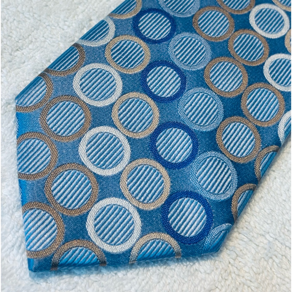 Brand New Stylish Tie By Joseph Abboud